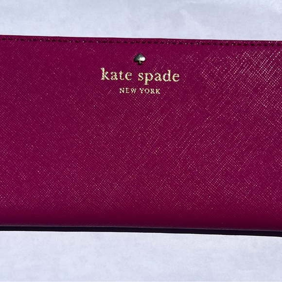 Kate Spade Wallet - Picture 1 of 3